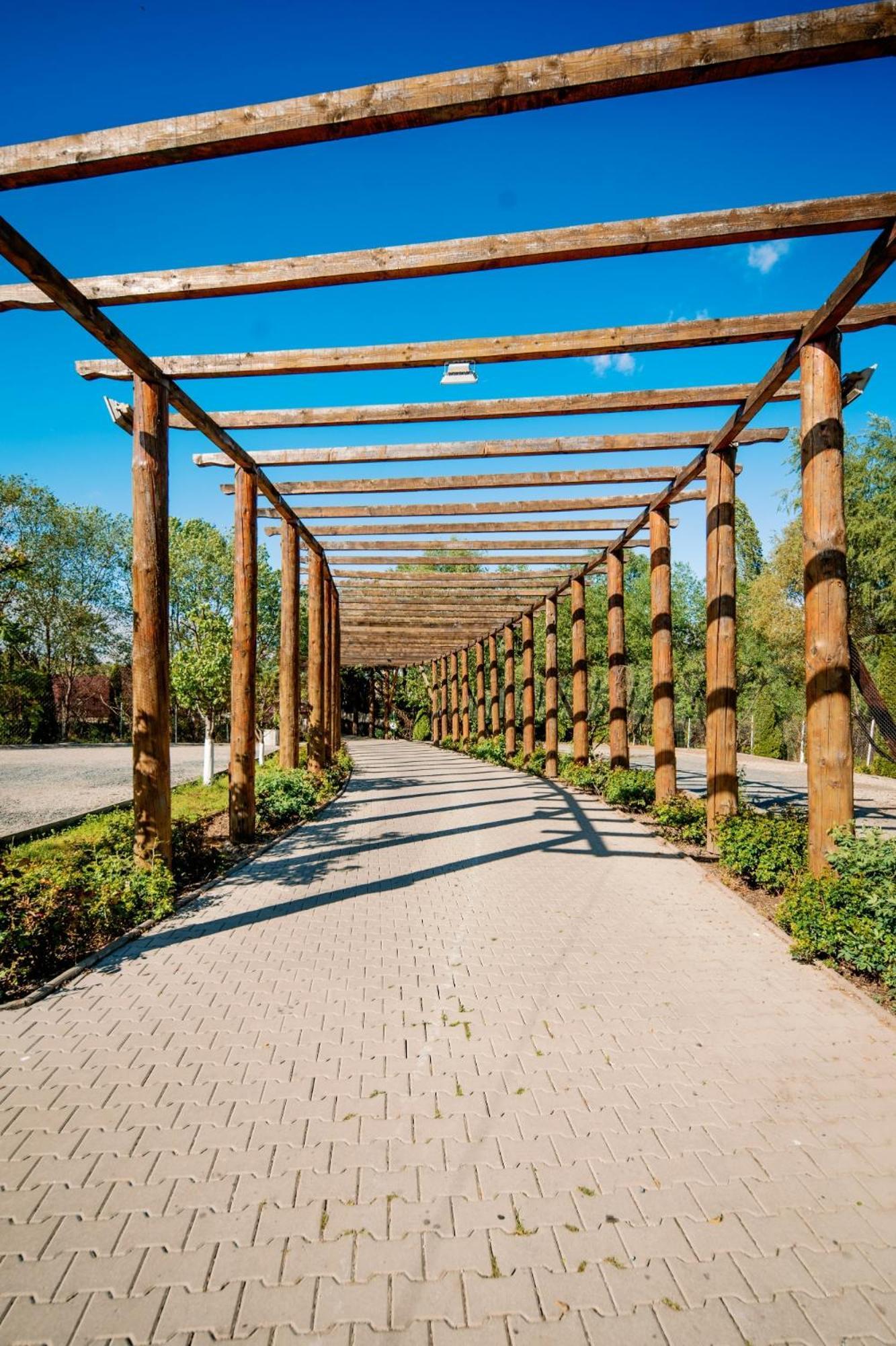 Hotel Montana Garden Răşinari Exteriér fotografie